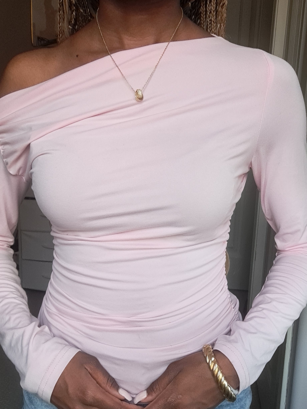 Women’s One-Shoulder Long Sleeve Top in Light Pink